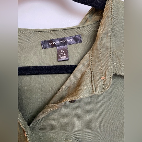 Green Banana Republic safari button down blouse size XL - Picture 2 of 2